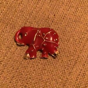 Elephant Pin/Brooch